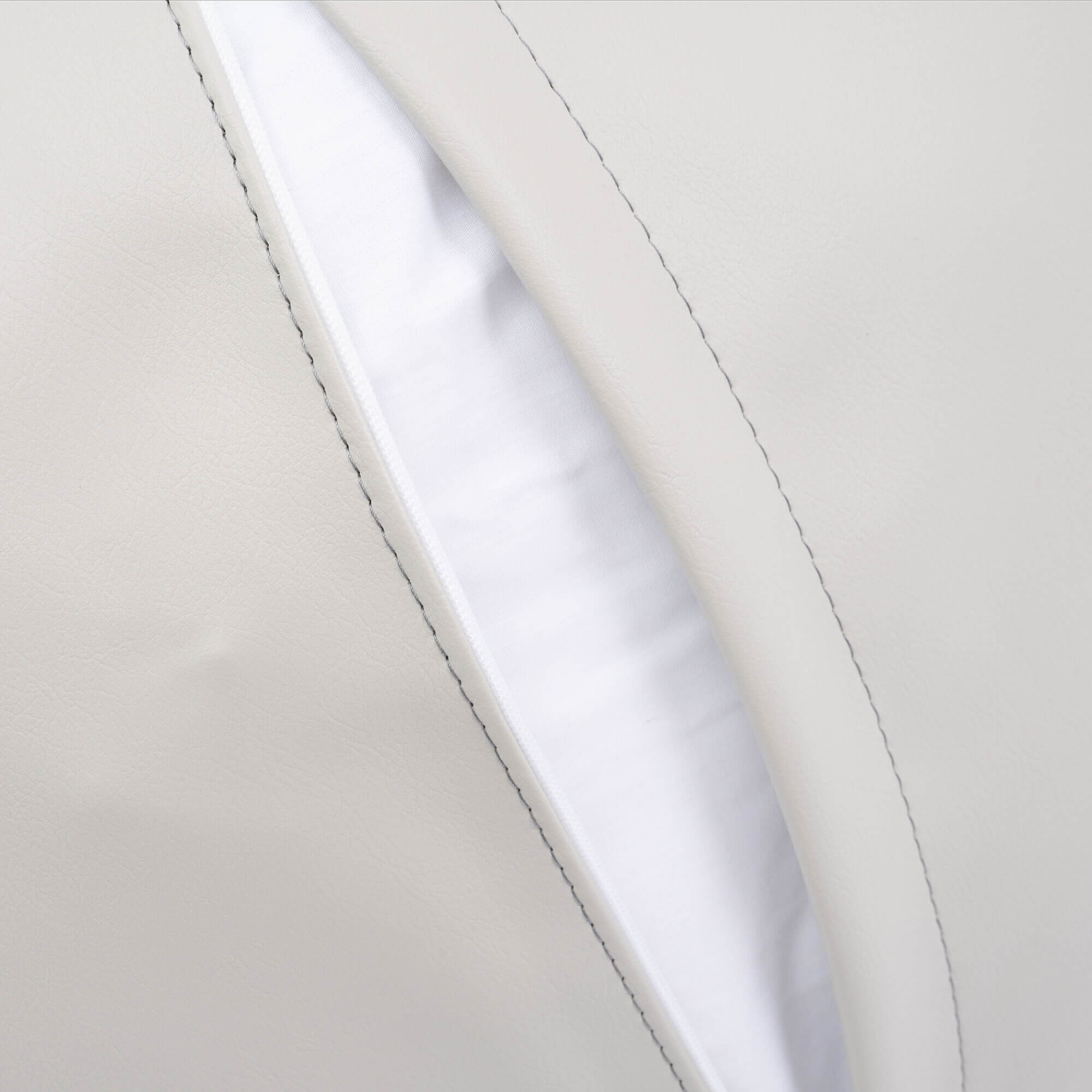BodyBest Vinyl Pillow Protectors close up details